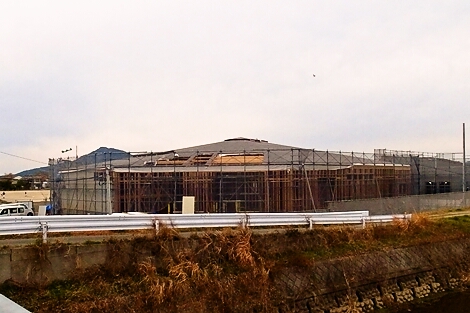 �ڗ��c�t��